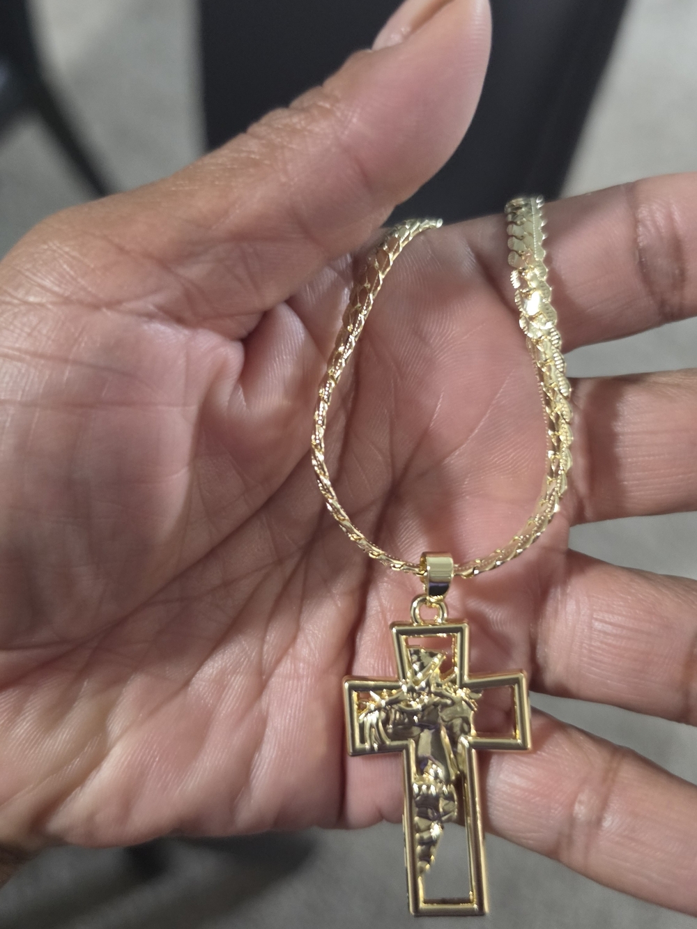 Gold Cross Pendant Necklace for Women - Elegant Religious Jewelry